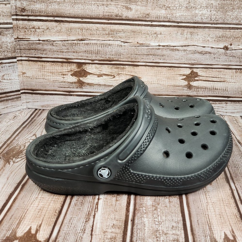 CROCS Classic Unisex Women’s 9 Mens 7 Black Fur Lined Comfort Slip On Clog Shoe